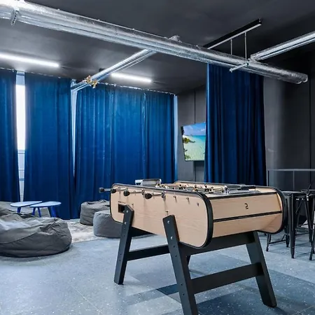 Live Apartament *