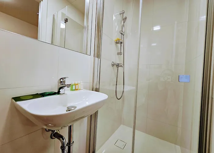 Live Apartman